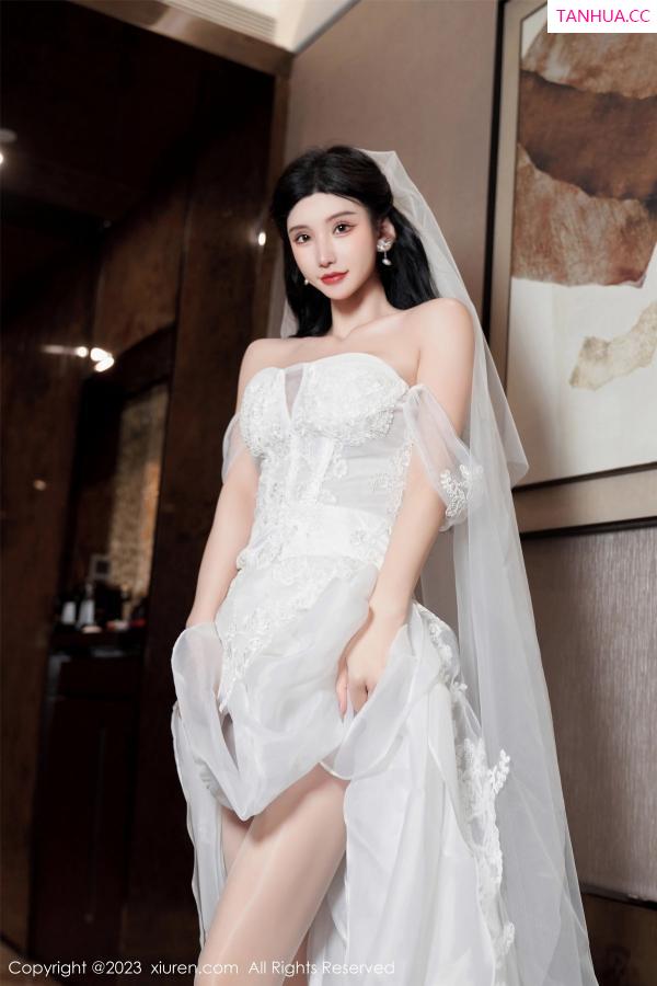周于希dummy  [XiuRen]高清写真图 2023.09.28 No.7463 周于希Sally 丝袜美腿第17张图片